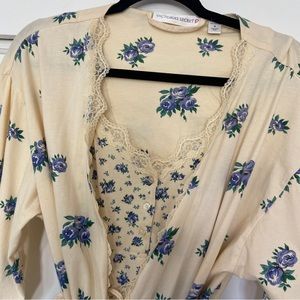 Vintage Victoria’s Secret Sleep Set